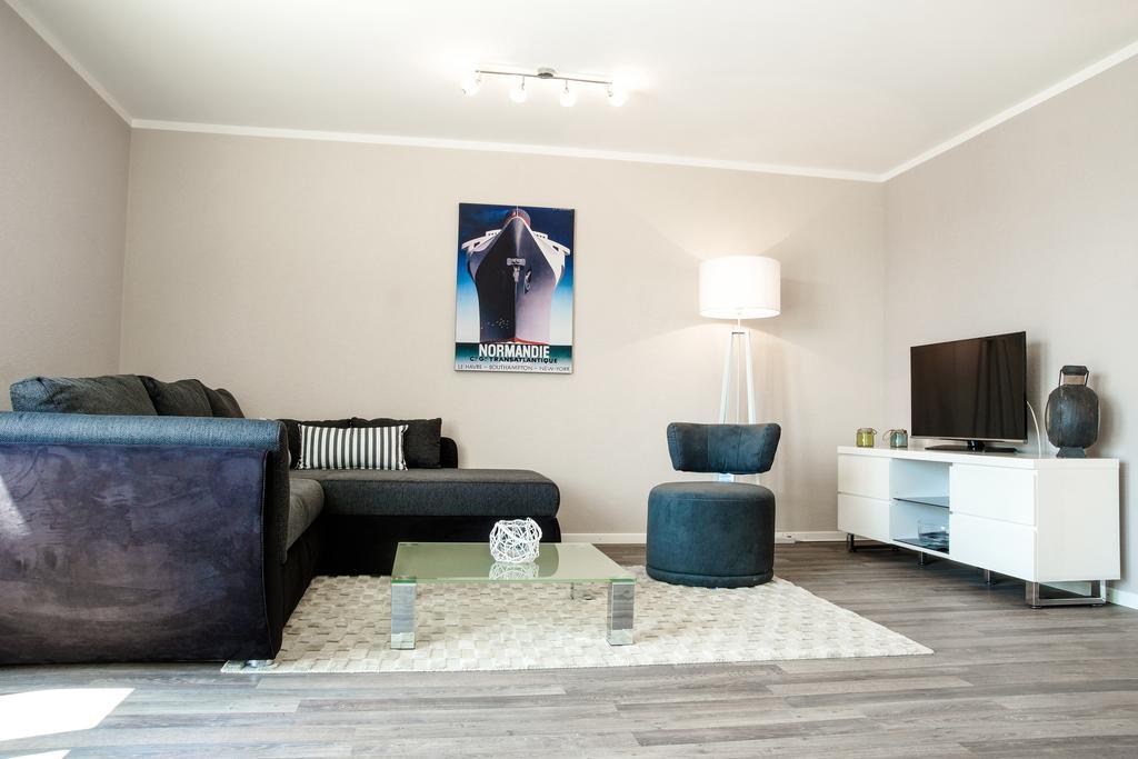 Reloc Serviced Apartments Zurich-Oerlikon Zurique Quarto foto