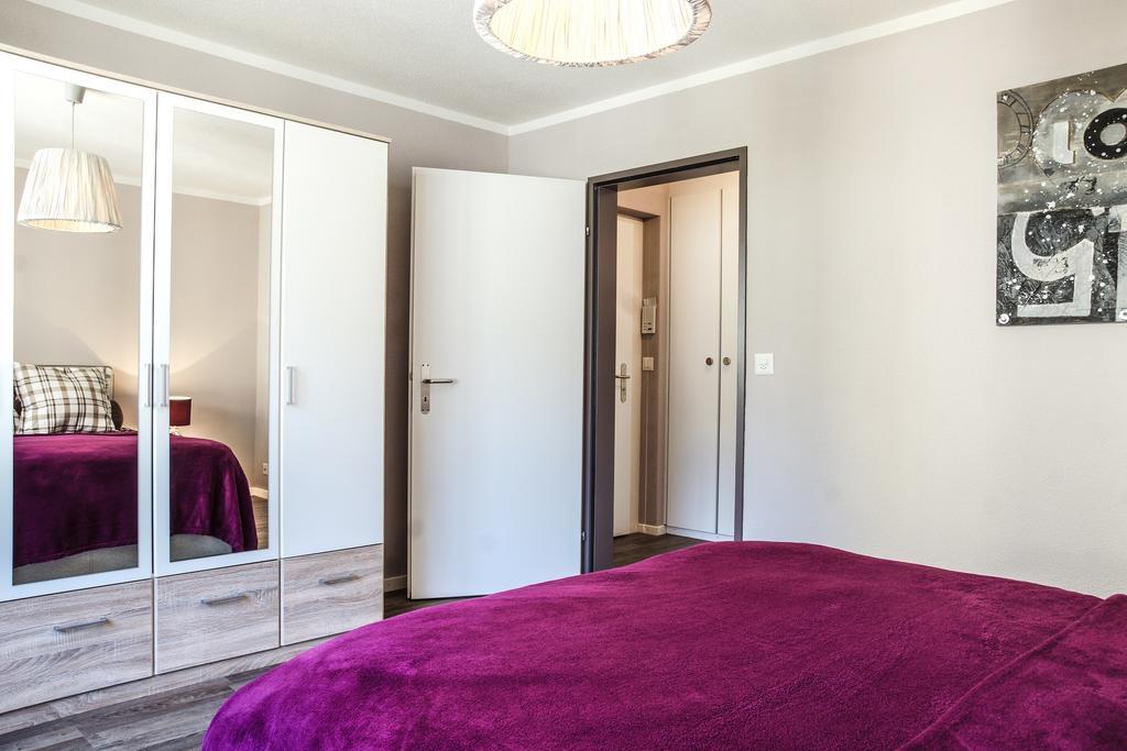 Reloc Serviced Apartments Zurich-Oerlikon Zurique Quarto foto