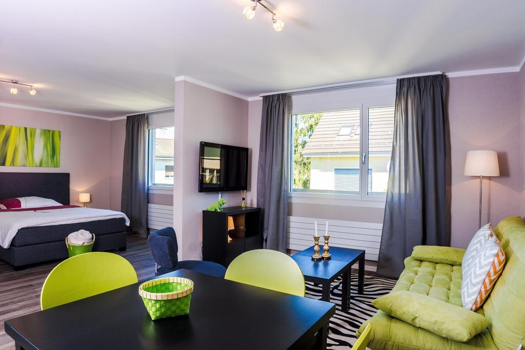 Reloc Serviced Apartments Zurich-Oerlikon Zurique Quarto foto