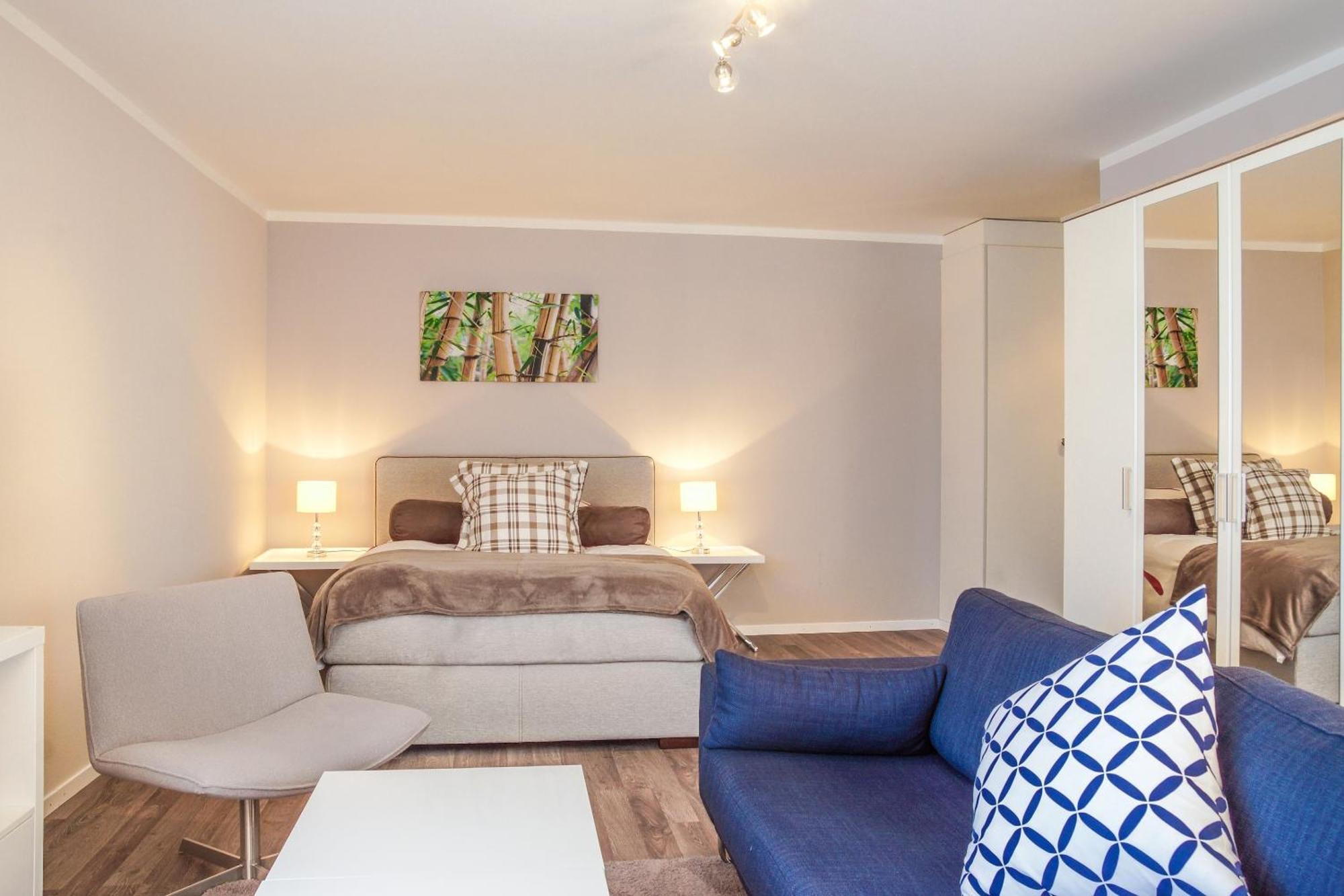 Reloc Serviced Apartments Zurich-Oerlikon Zurique Quarto foto